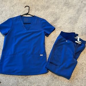 FIGS denim blue scrub set XS USED